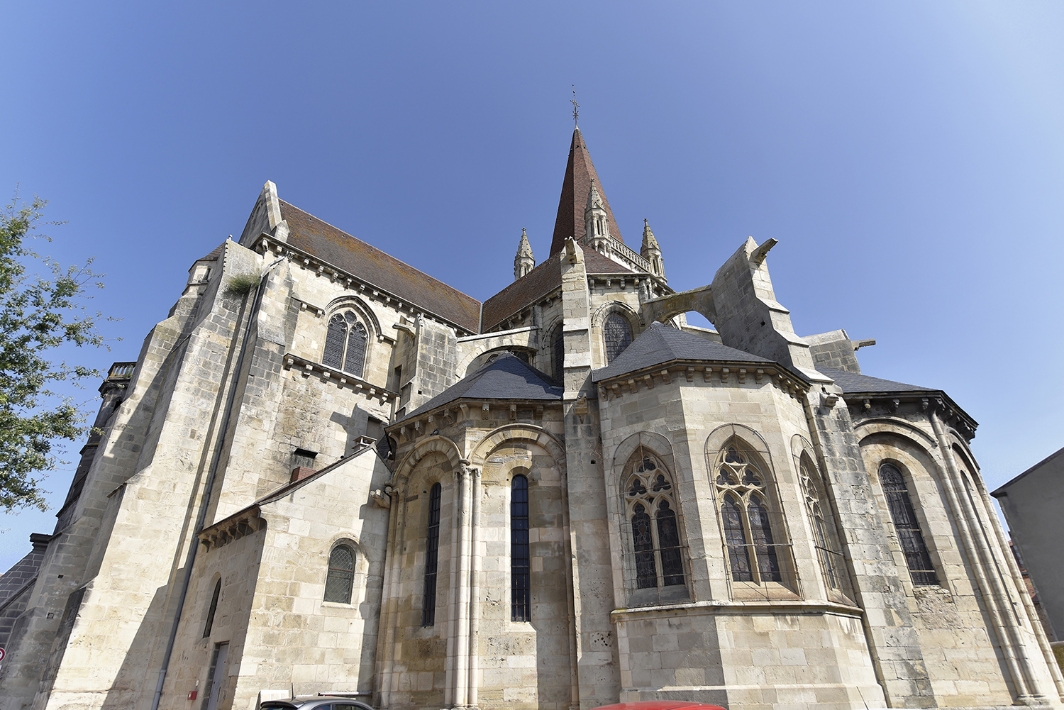 Collégiale Notre-Dame à Aigueperse