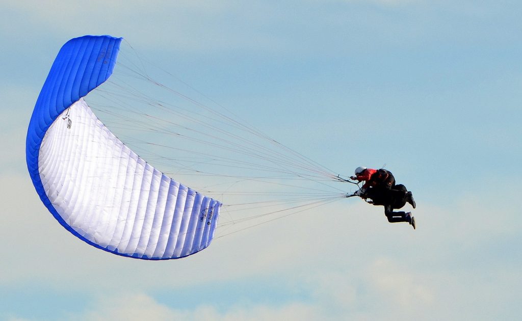 Aéroparapente Gleitschirmfliegen_Orcines