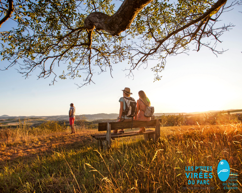 Les P’tites virées du Parc des Volcans d’Auvergne – Sortie coucher de soleil et pause gourmande au Coteaux du Puy Saint-Jean