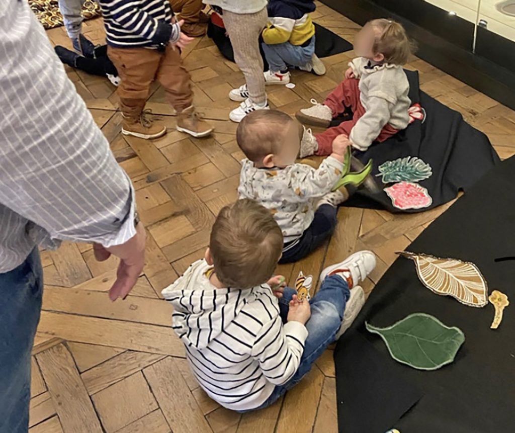 Avec bébé au musée