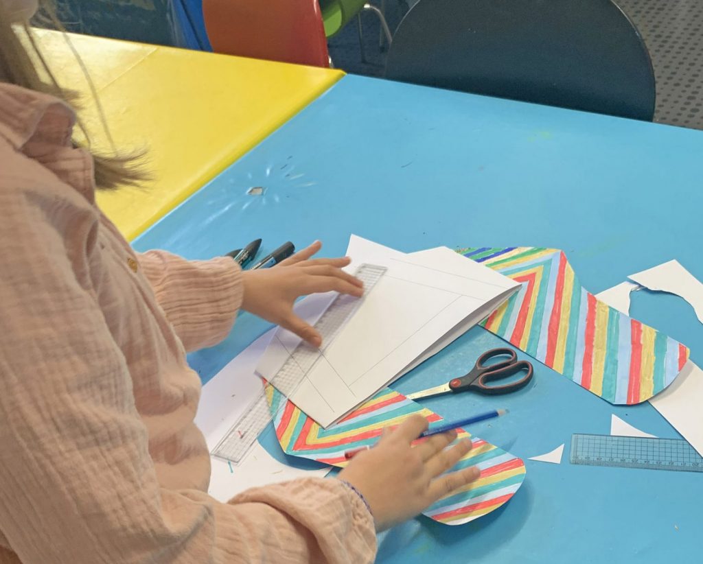Atelier 4-11 ans : Rien ne sert de courir, il faut partir à temps