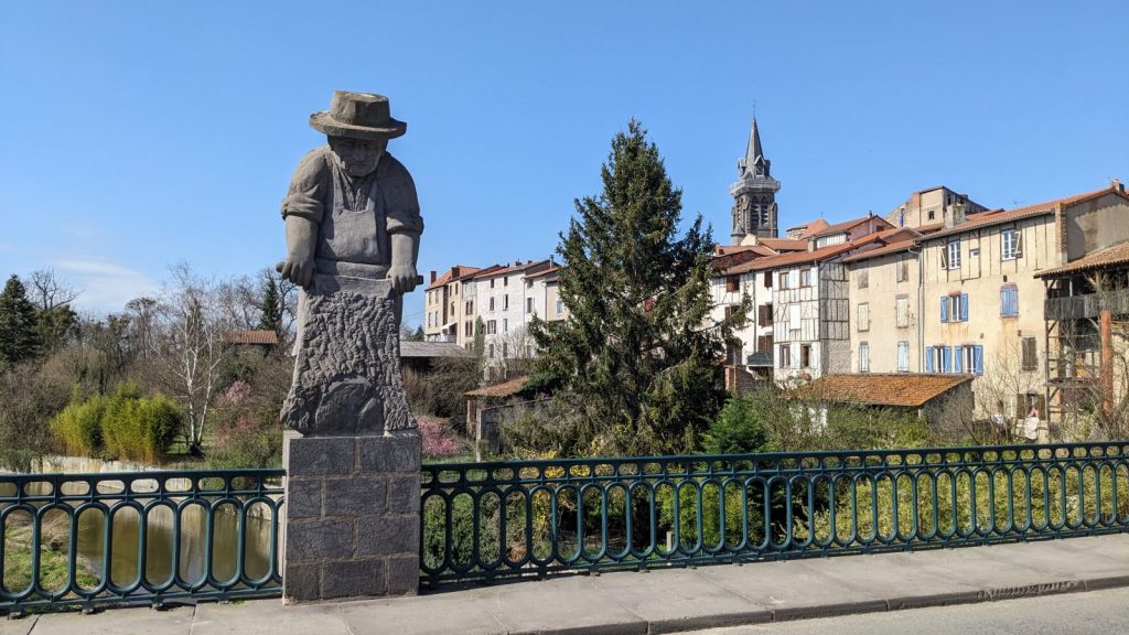Visite de Maringues et de la grande tannerie
