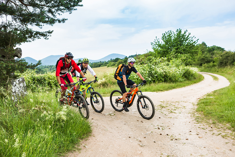 VTT sur la GTMC - Grande Traversée du Massif Central aux alentours de Volvic