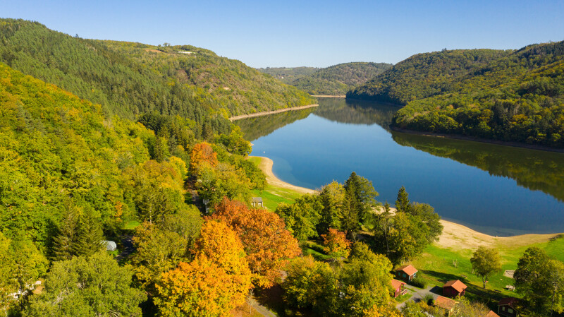 Baignade au lac des Fades Besserves