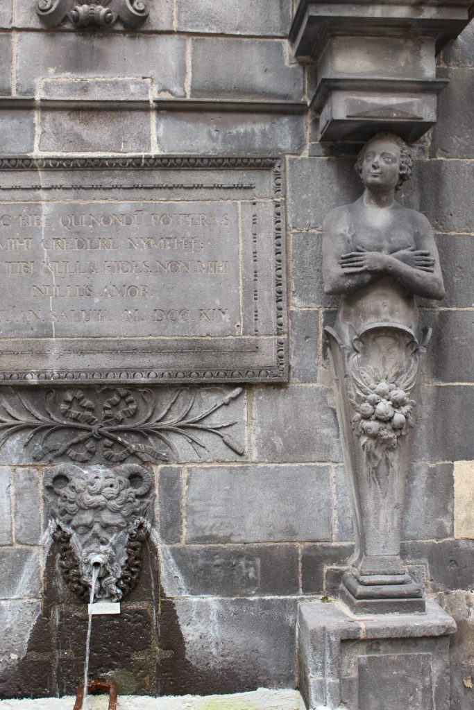 Fontaine d’Adam et Eve à Riom