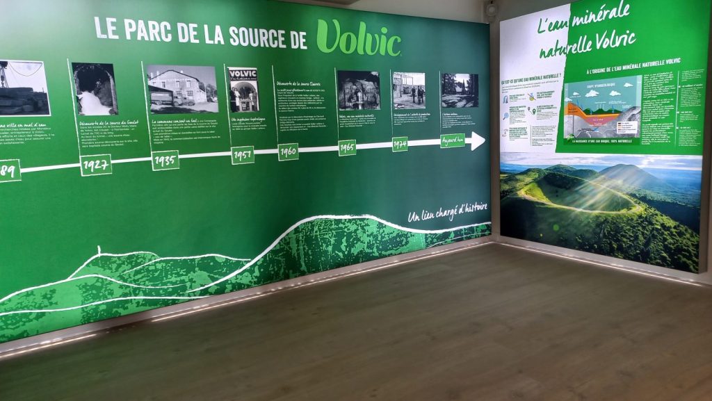 Exposition EIV.jpg
