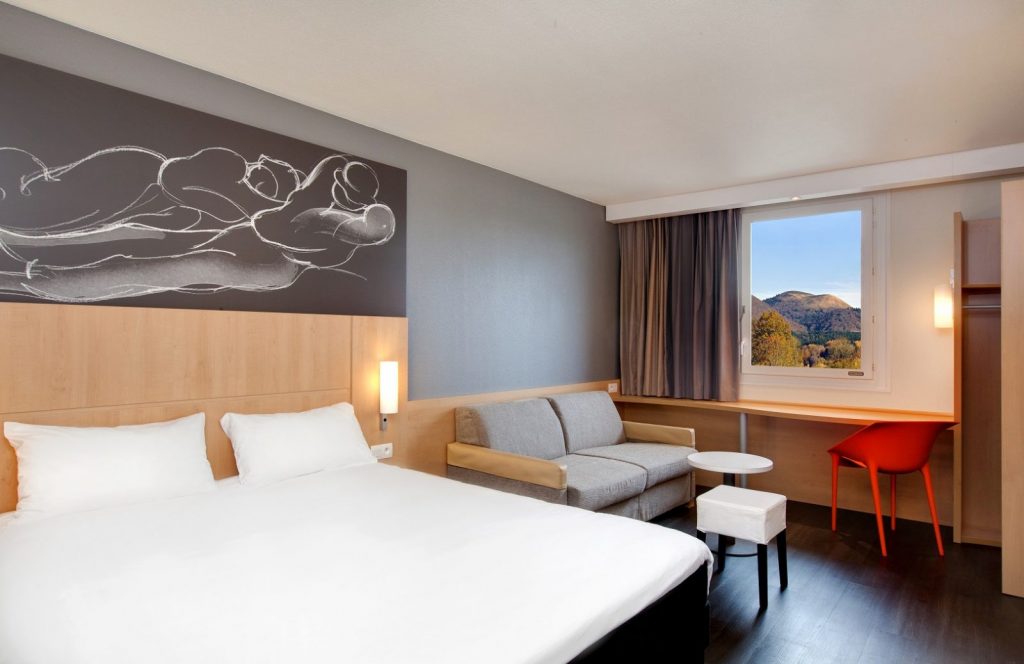 Hôtel – Ibis Hôtel – Riom