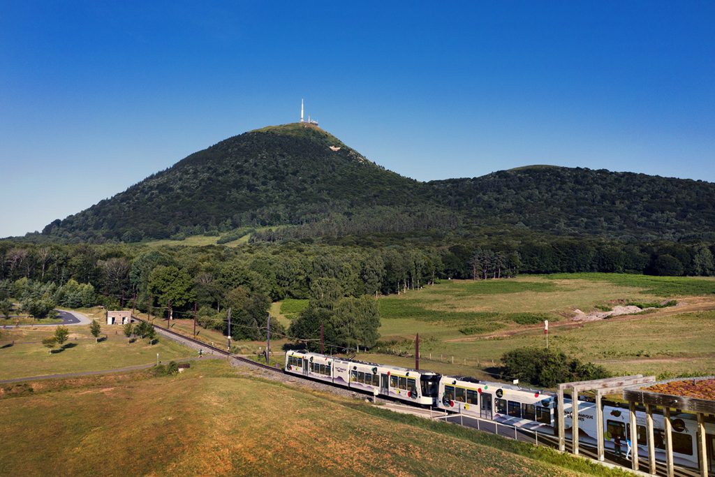 Panoramique des Dômes 7 2023