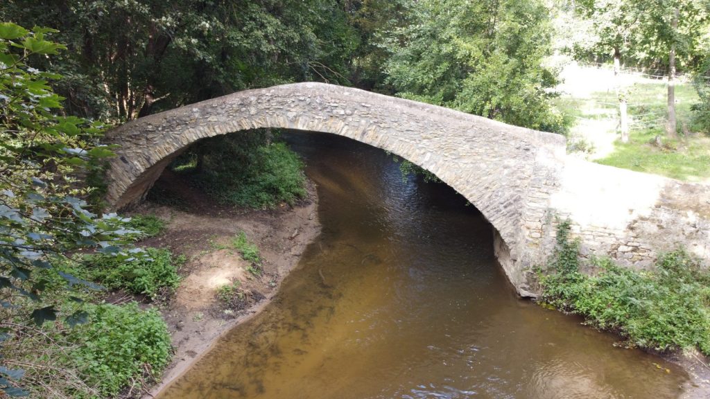 Pont romain du Cheix-sur-Morge