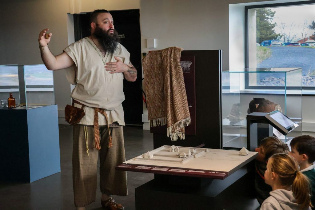 Atelier au musée : « S’habiller à la mode romaine : tout un art ! »
