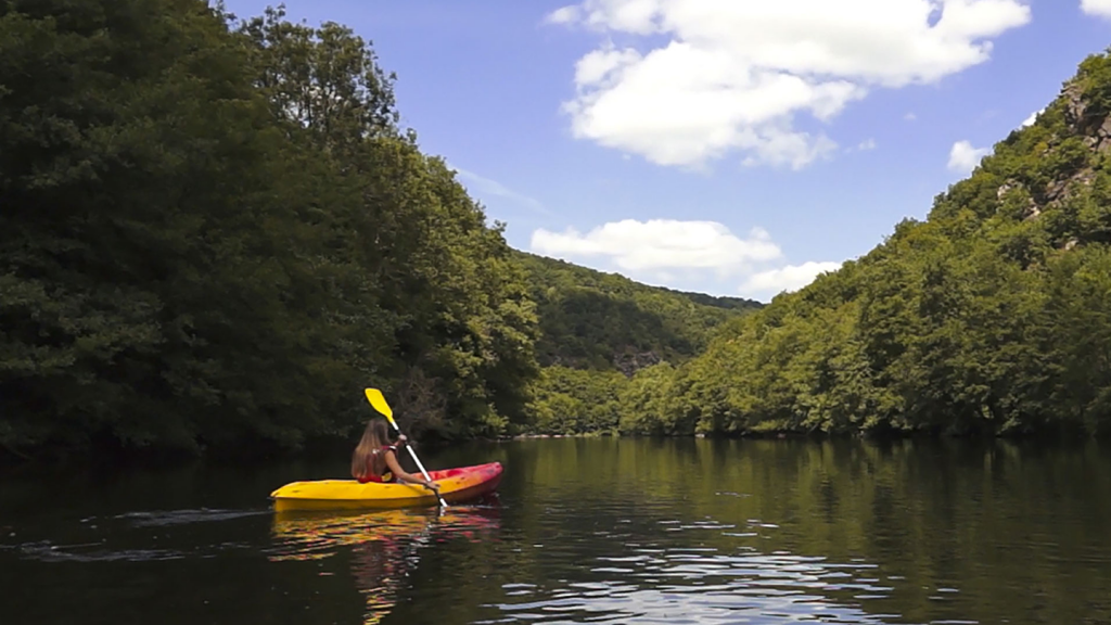 canoe pont de menat
