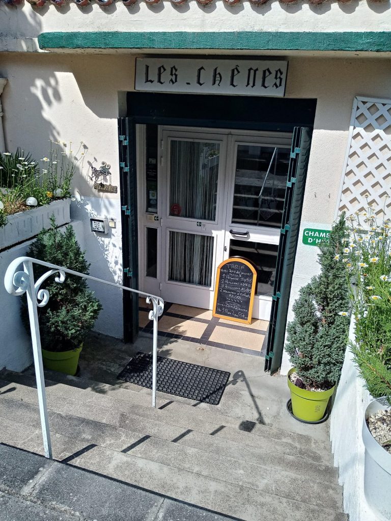 Les Chênes