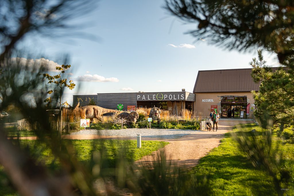 Paléopolis, la colline aux dinosaures_Gannat
