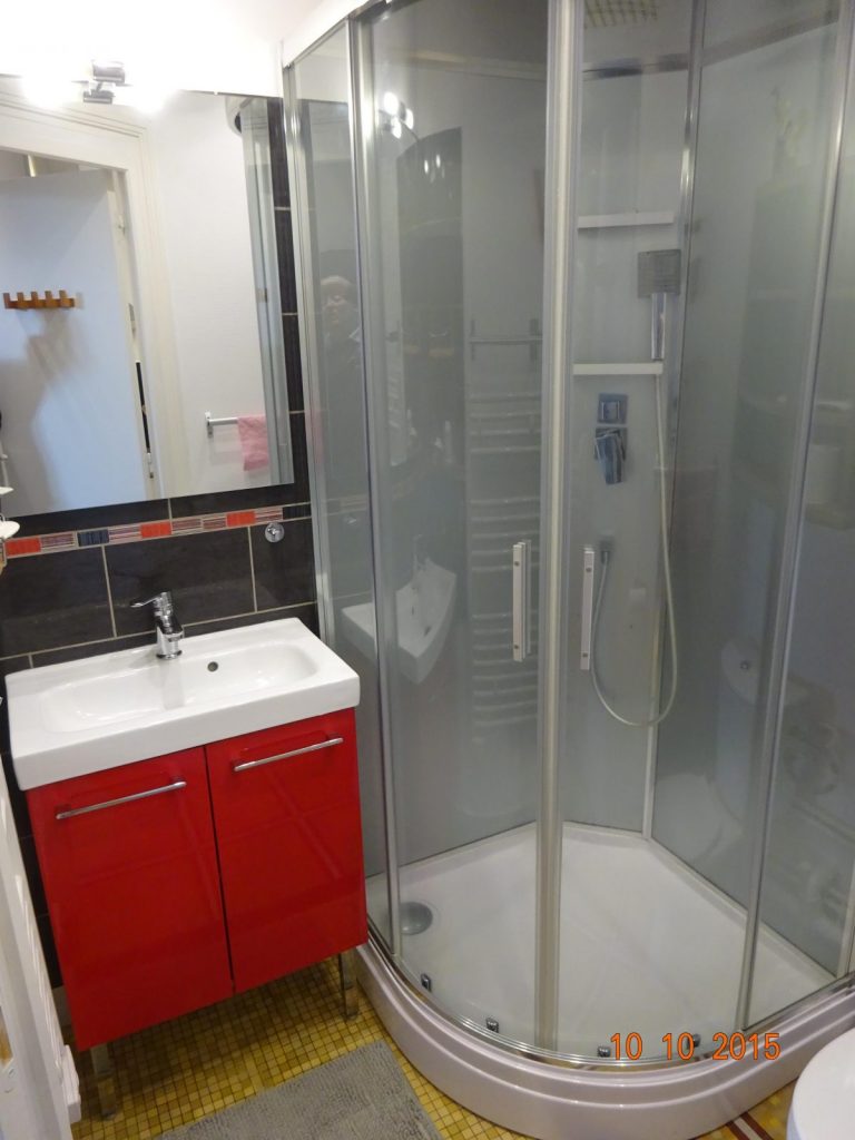 Meublé au Grand Hôtel 302