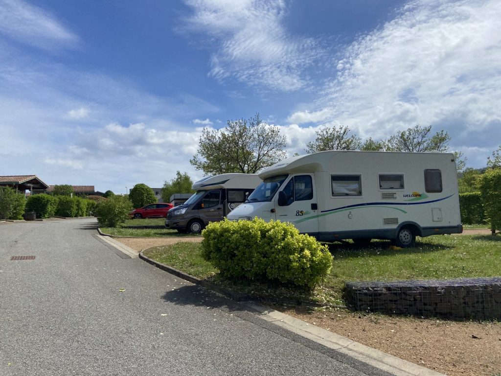 Aire de services Volvic Pierre et Sources_Volvic