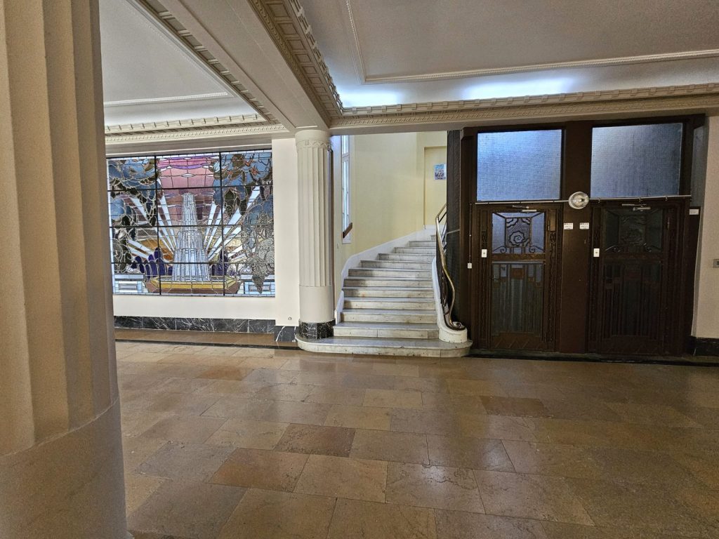 Meublé Grand Hôtel 518