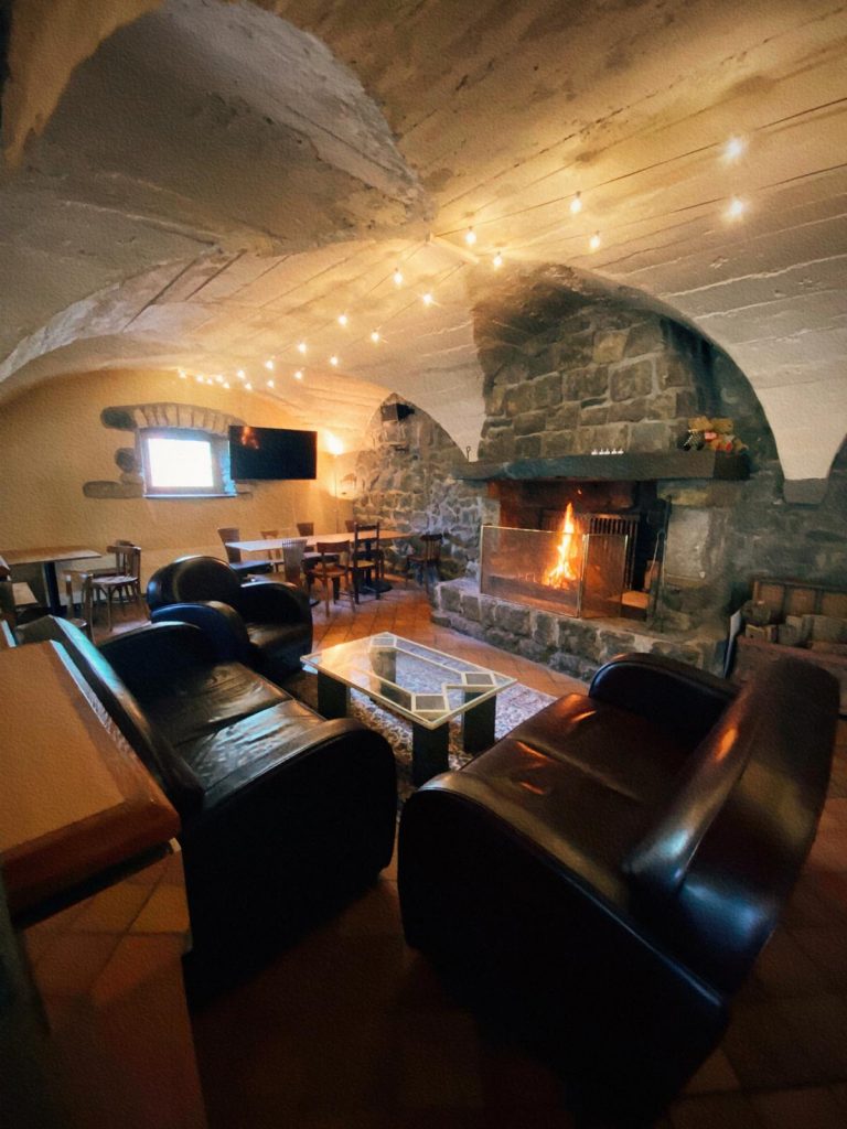 Coin cheminée brewpub