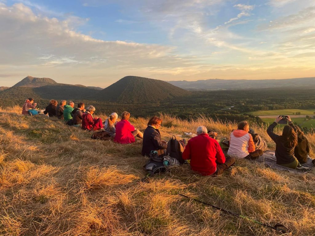 Balade au crépuscule : le puy des Gouttes