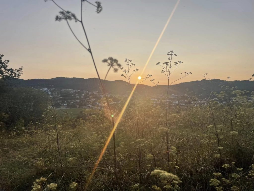 Balade au crépuscule : la croix de Rameaux