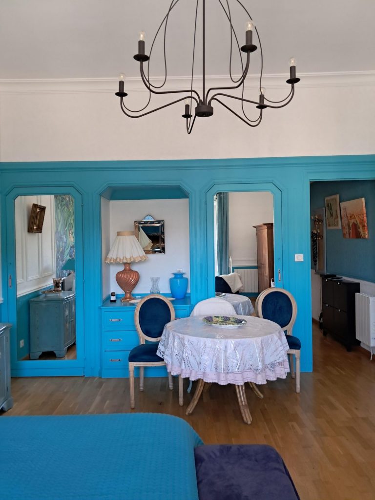 Meublé Au Grand Hôtel – 407_Châtel-Guyon