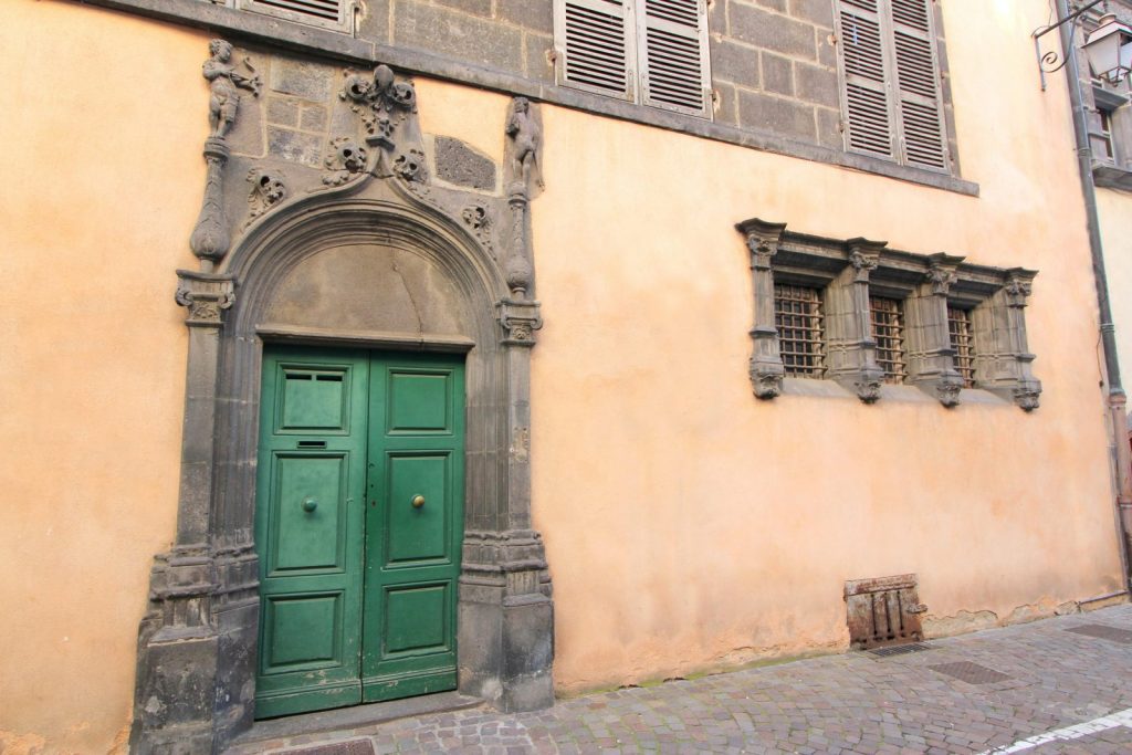 Façade rue Croizier