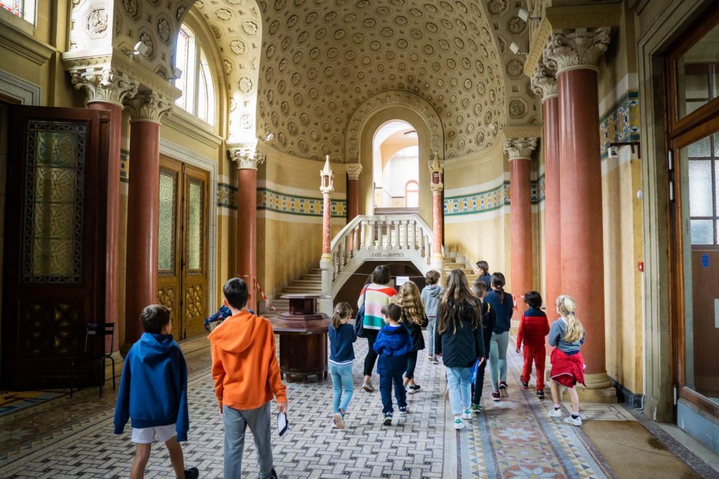 Spécial 6-12 ans : le fantôme des thermes