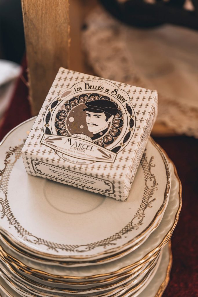 Savon artisananux inspirés de la Belle Epoque Les Belles de Savon Queuille