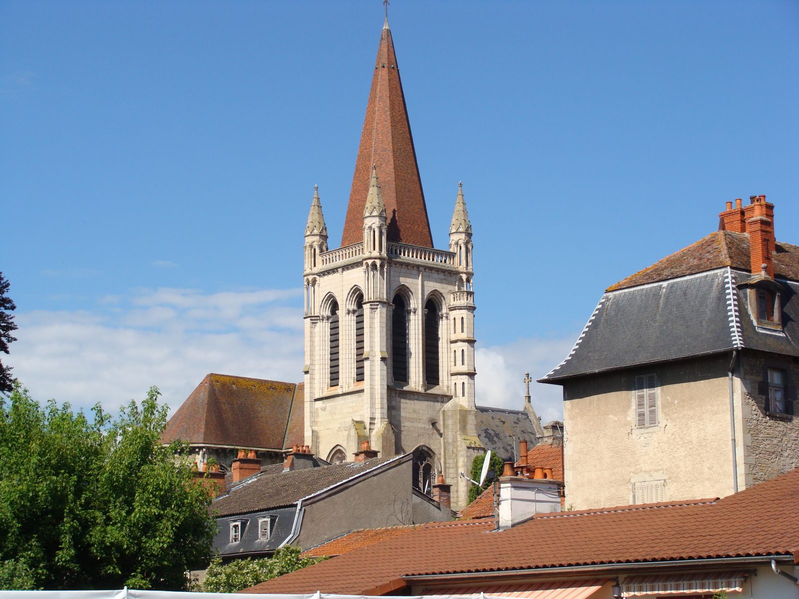 Parcours dans le bourg d’Aigueperse